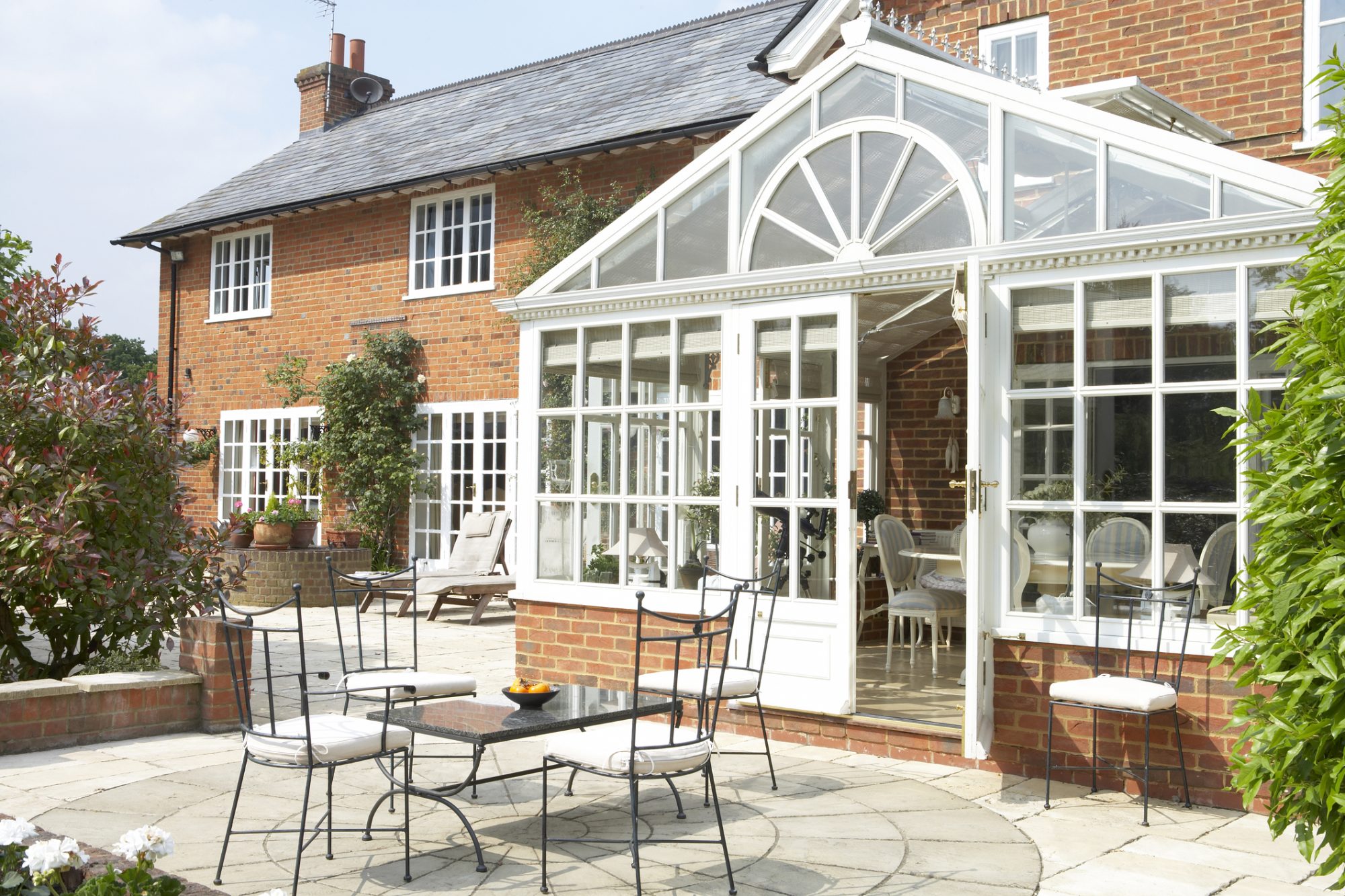 dreamstime_m_9388059 Window & Conservatory Cleaning